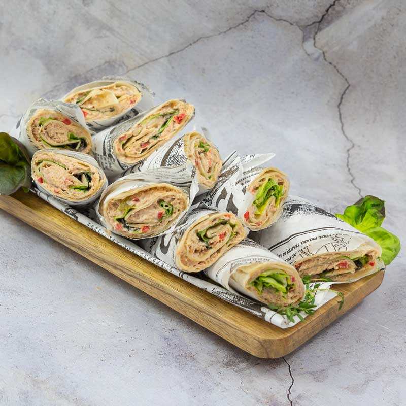 חצאי טורטיה מגולגלת